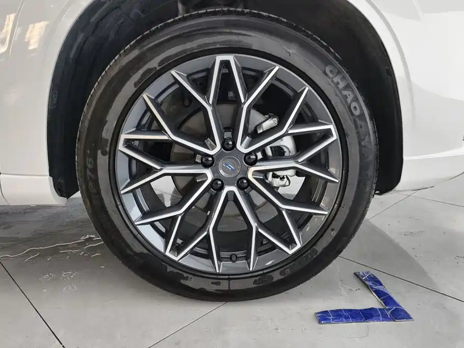 Фото 6 - Changan Oshan Z6