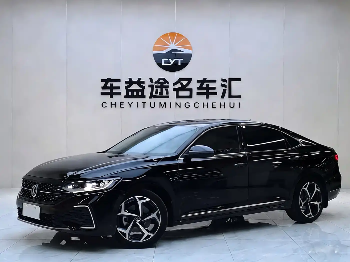 Volkswagen Passat 2024 Model 380TSI Starlight Elite