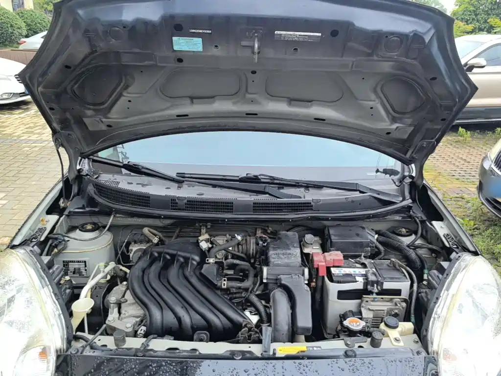 Nissan March 2016 2010 1.5L Automatic Easy Shine Edition