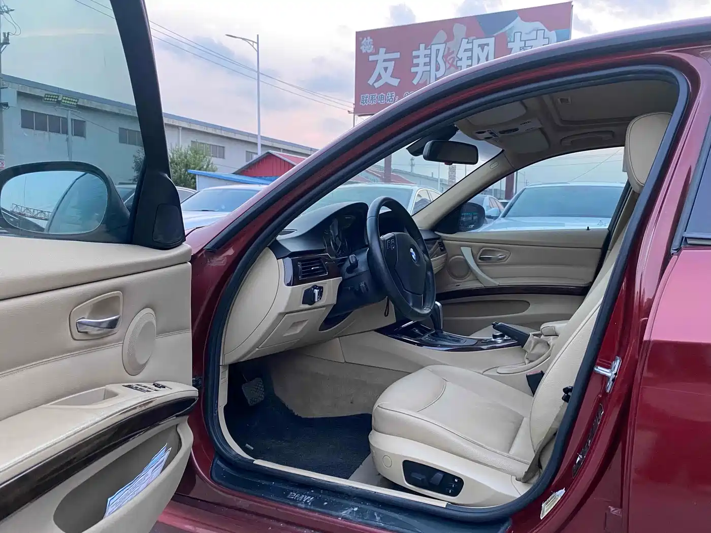 BMW 3 Series (Import) 2010 320i Luxury фото 6