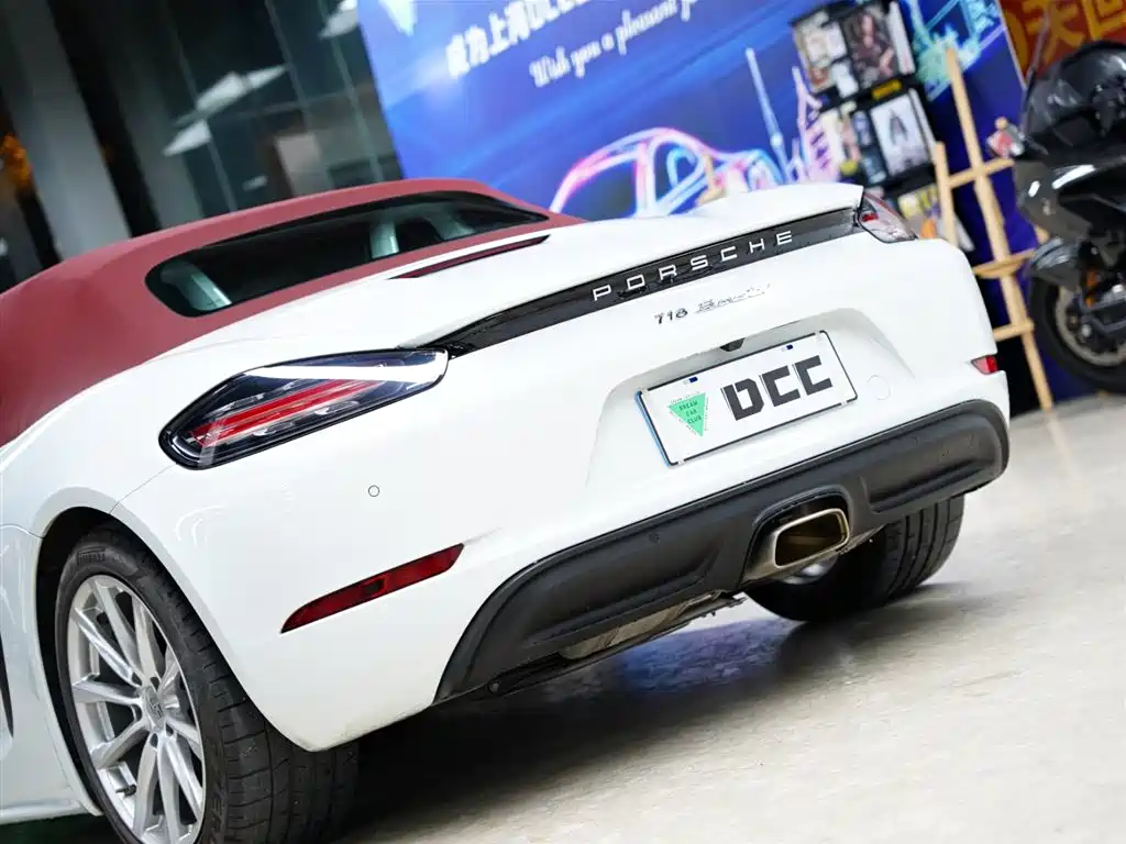 Porsche 718 2022 Boxster 2.0T фото 3