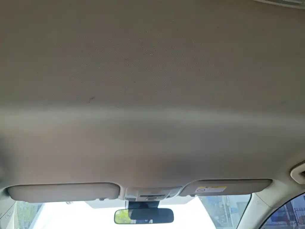 Photo 9 - Toyota Corolla