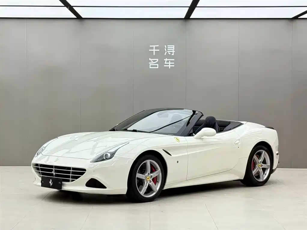 Ferrari California T 2016 2015 3.9T Standard