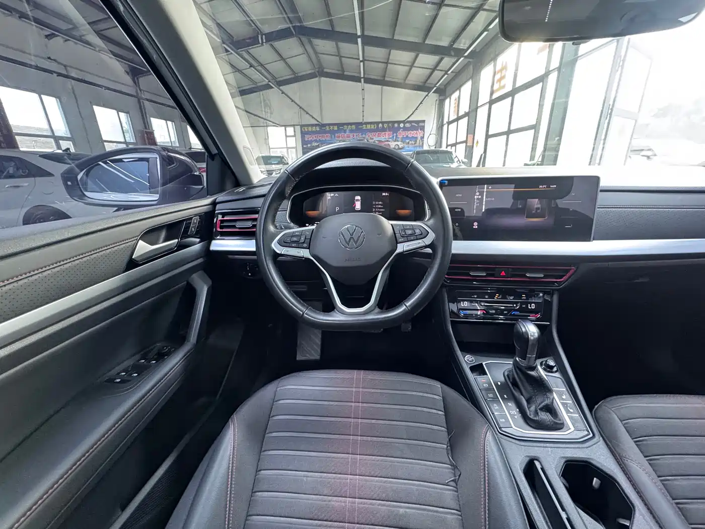 Volkswagen Lavida 2023 280TSI DSG Starlight Comfort Edition фото 14