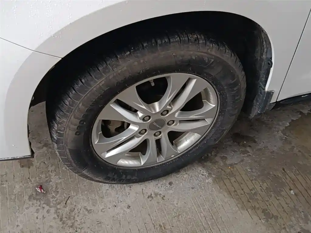 Haval M6 2017 1.5T Automatic 2WD Elite фото 23