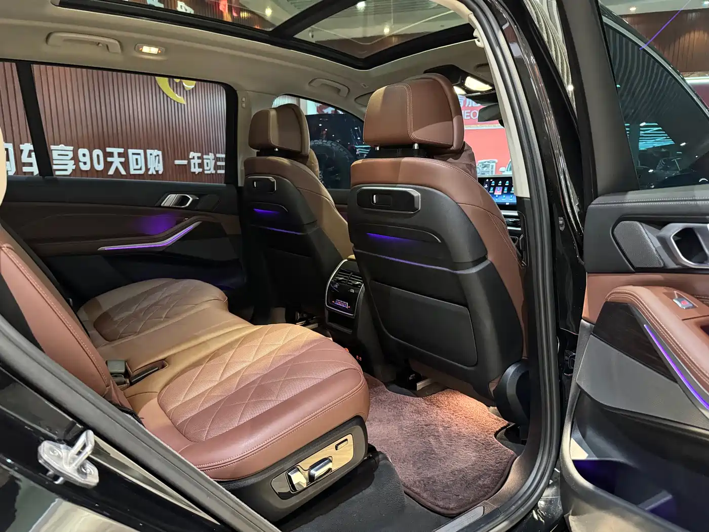 BMW X7 2023 xDrive40i Leading Luxury Package фото 6