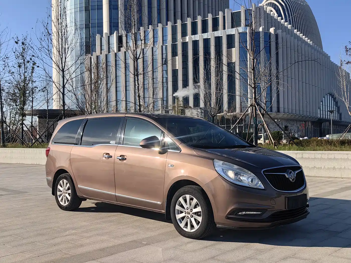Buick GL8 2018 28T Luxury Model China VI фото 2