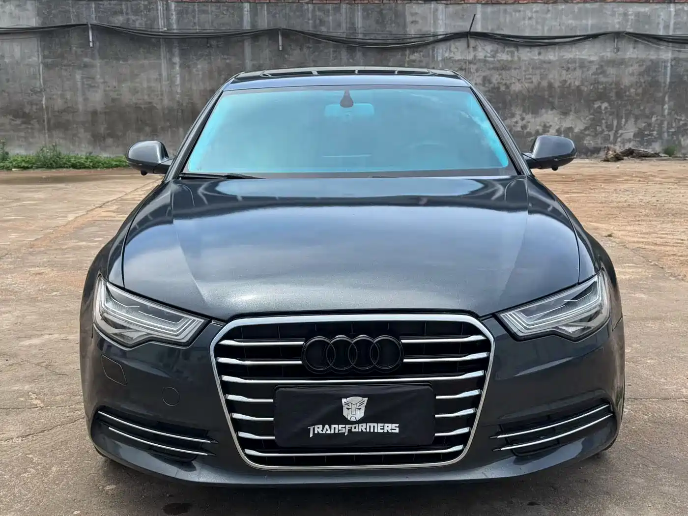 Фото 1 - Audi A6L
