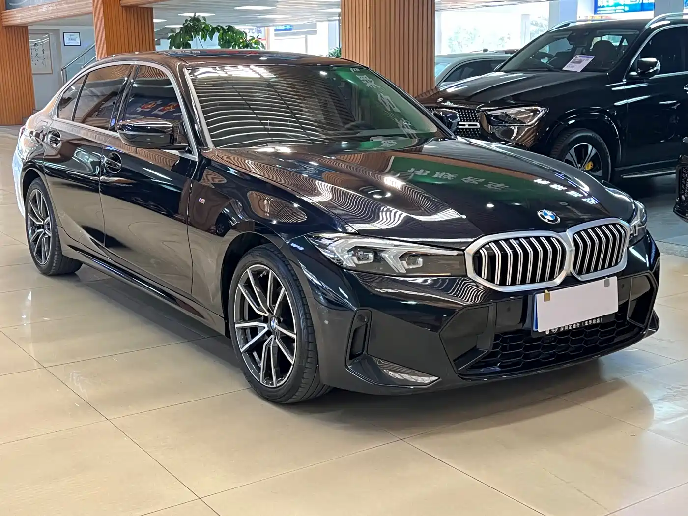 BMW 3 Series 2024 320Li M Sport Package фото 3