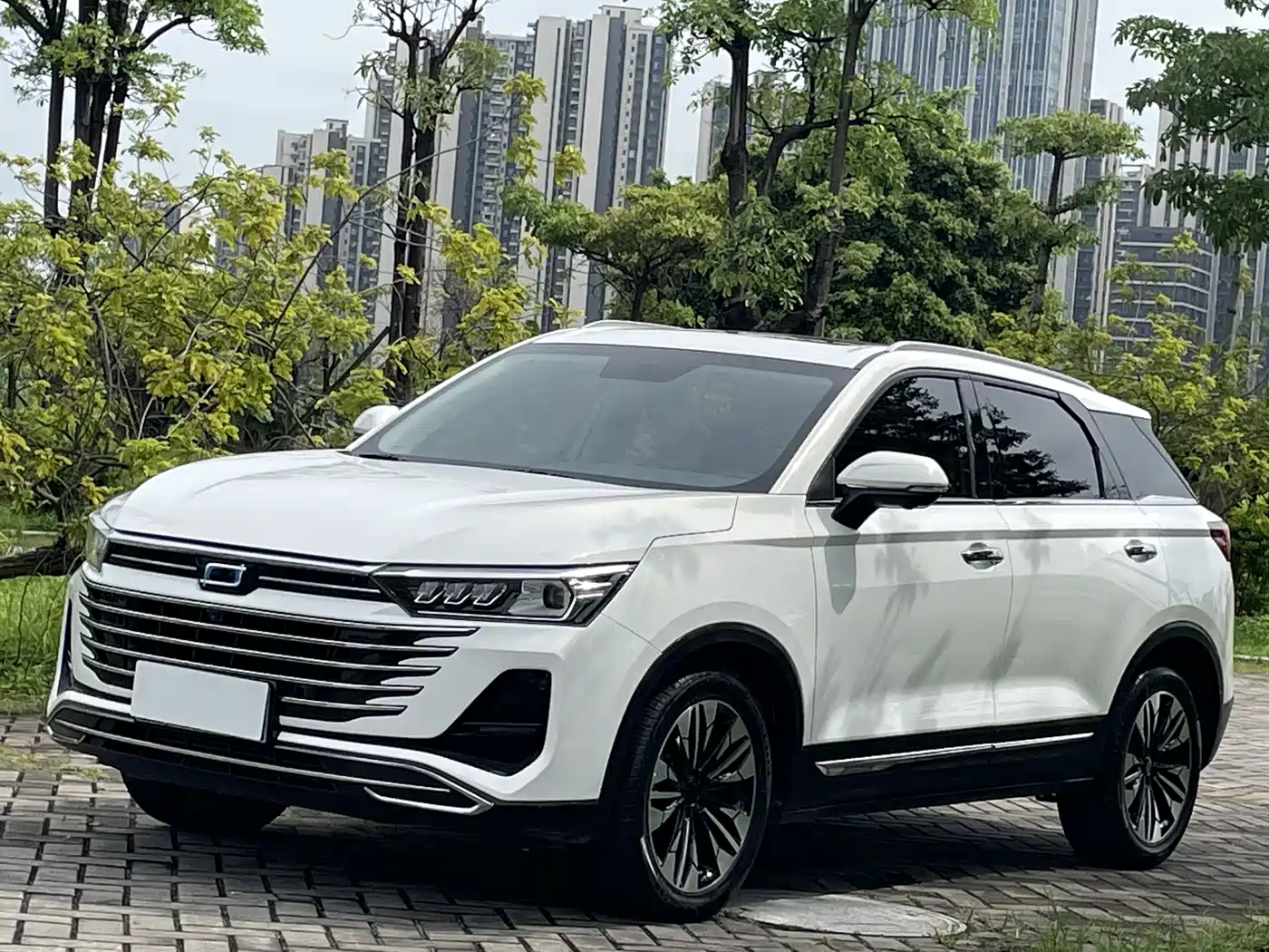 Besturn Bestune T77 2023 1.5T Automatic Luxury