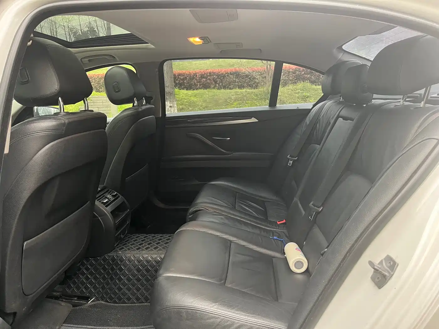 BMW 5 Series 2014 525Li Leading фото 9