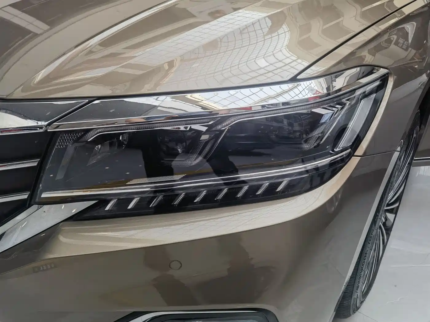 Volkswagen Passat 2020 330TSI Luxury Edition China VI фото 22