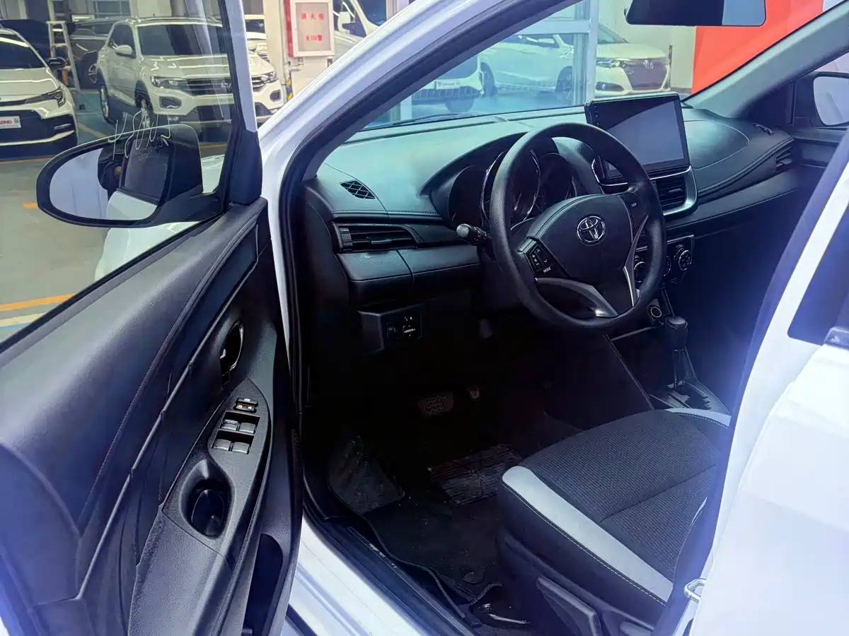 Toyota YARiS L Zhi Xuan 2022 Zhi Xuan X 1.5L CVT Leading PLUS Edition фото 9