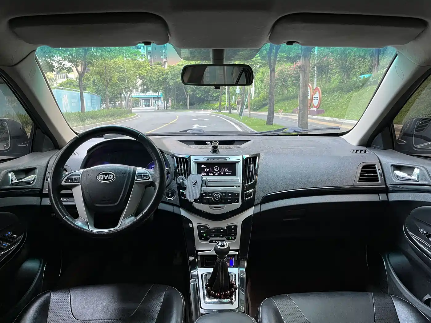 BYD Surui 2014 2014 Model 1.5L Manual Comfort