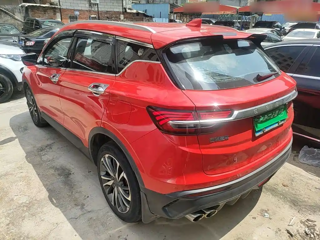 Фото 5 - Geely Coolray