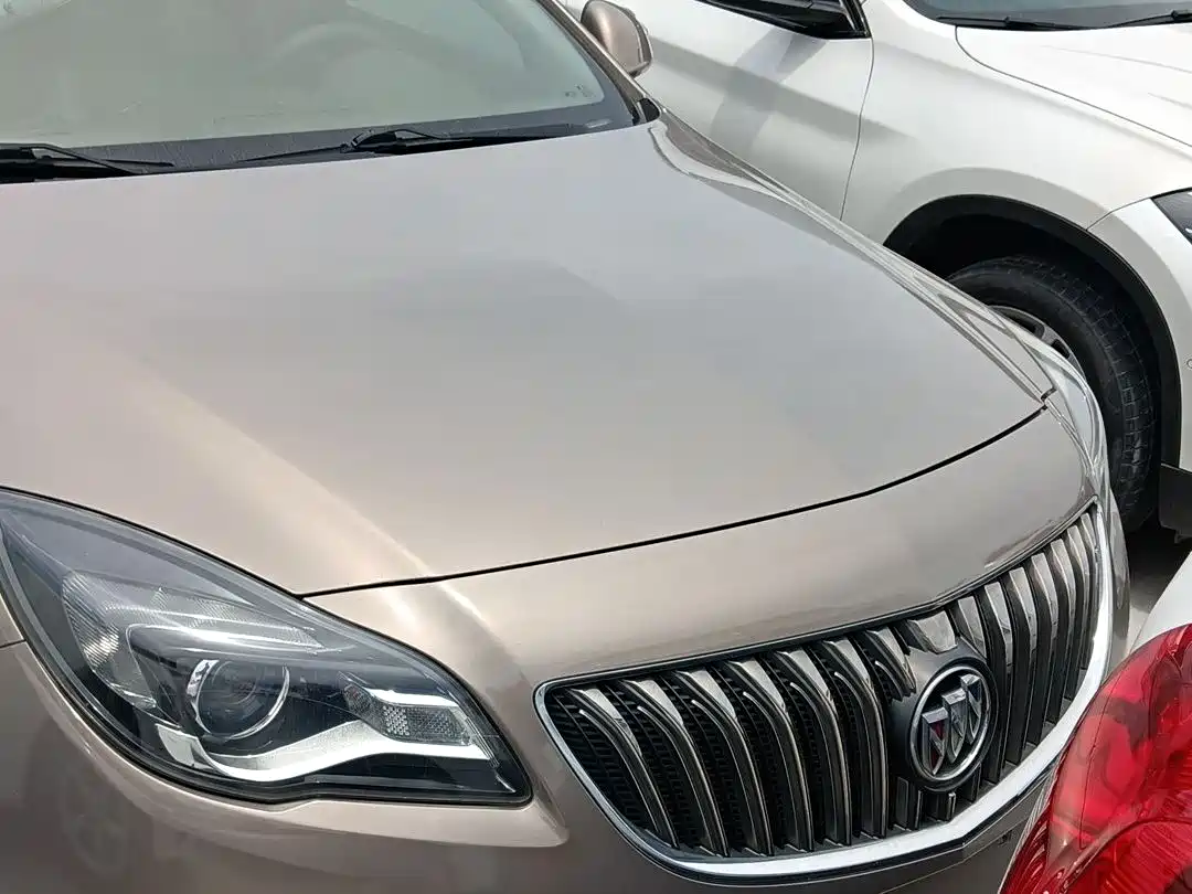 Buick Regal 2015 2.0L Leading Fashion Model