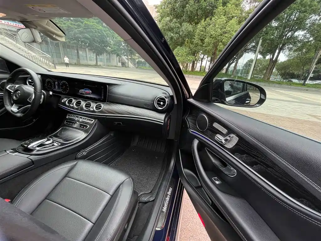 Mercedes-Benz E-Class 2018 Facelift E 300 L Sport Fashion фото 13