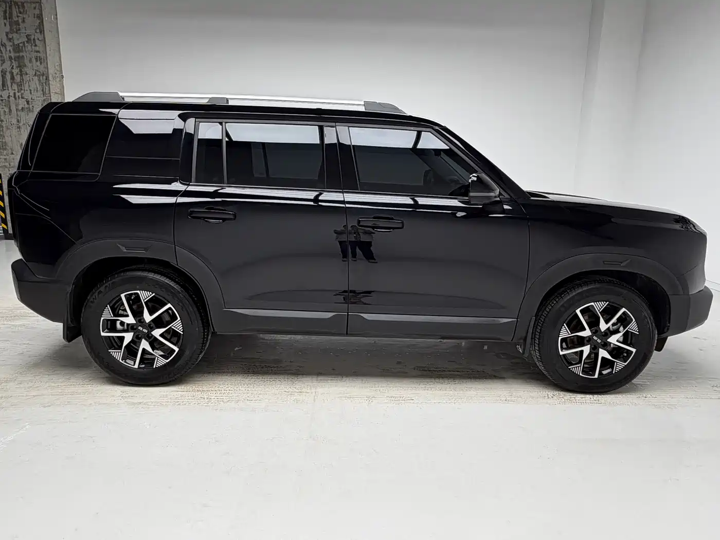 BAIC ORV Beijing Off-Road BJ30 2024 1.5T Light Off-Road Pro Edition фото 7