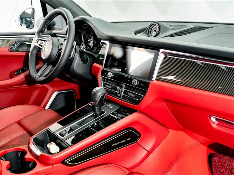 Porsche Macan 2022 Macan 2.0T фото 17