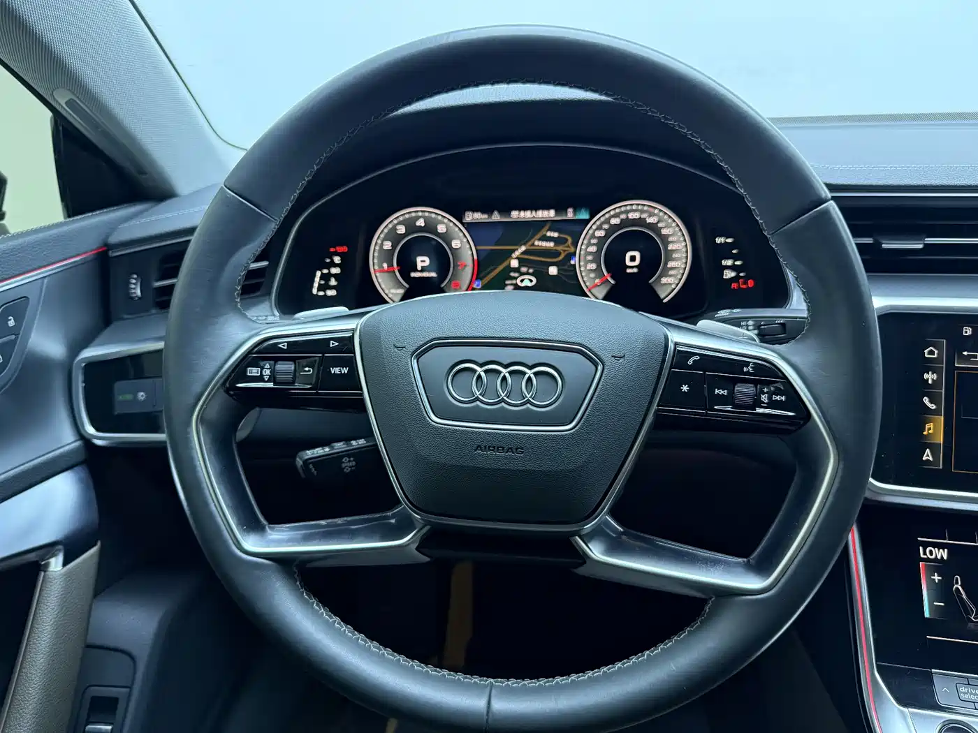 Audi A7L 2024 45TFSI S-line Dream Edition Crystal Package фото 14