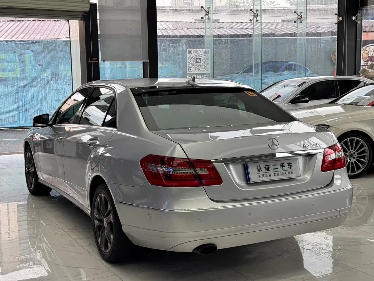 Mercedes-Benz E-Class (Import) 2010 E 200 CGI Elegance фото 5