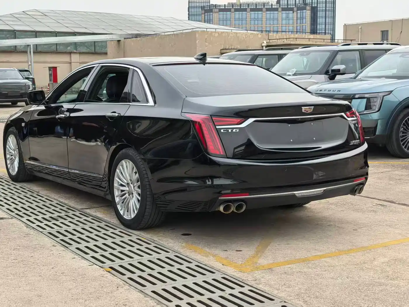 CADILLAC CT6