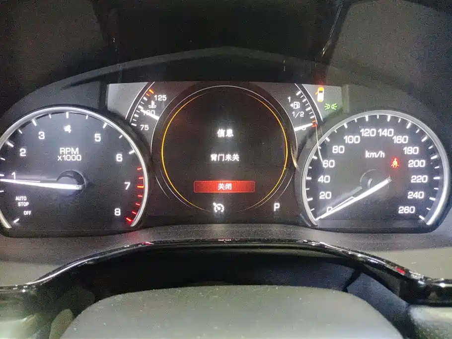 Cadillac XT5 2018 28T 4WD Luxury фото 14
