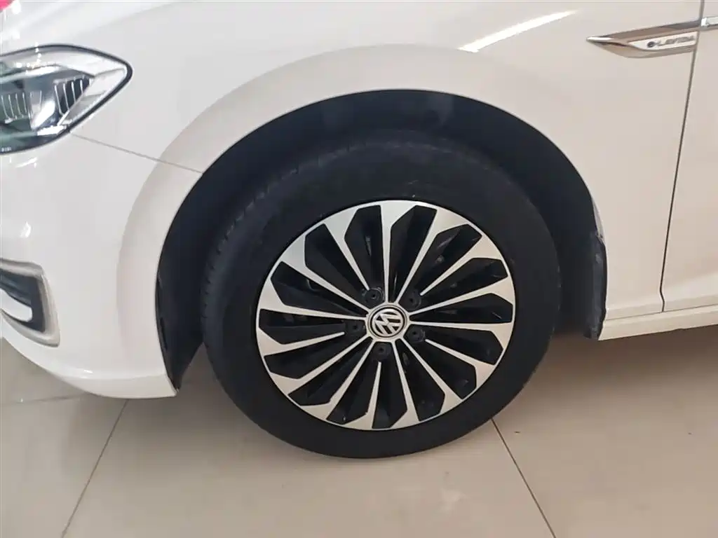 Volkswagen VW Lavida EV 2019 Premium Edition фото 23