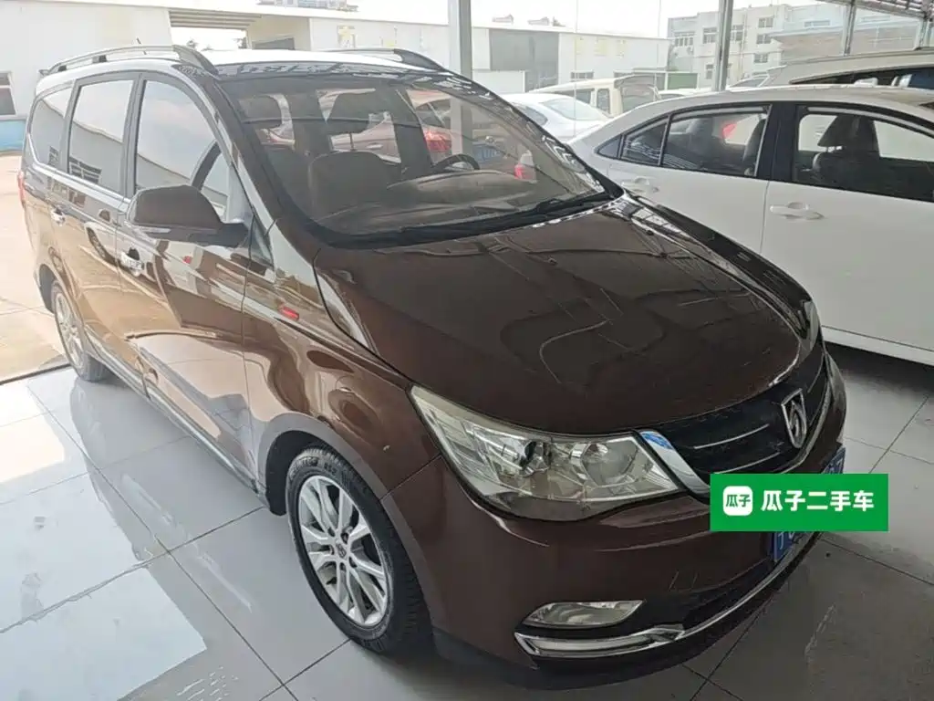 Фото 4 - Baojun 730
