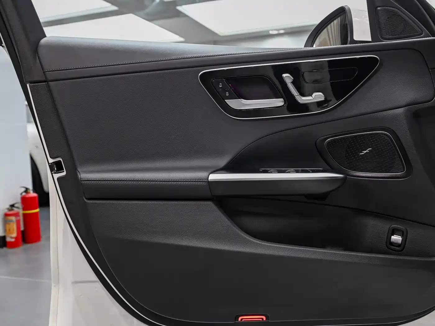 Mercedes-Benz C-Class 2022 C 200 L Sport Version фото 9