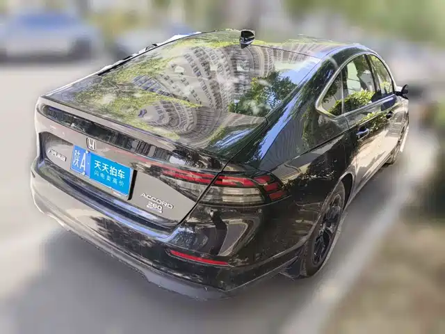 Honda Accord 2025 260TURBO Luxury Edition — фото 2