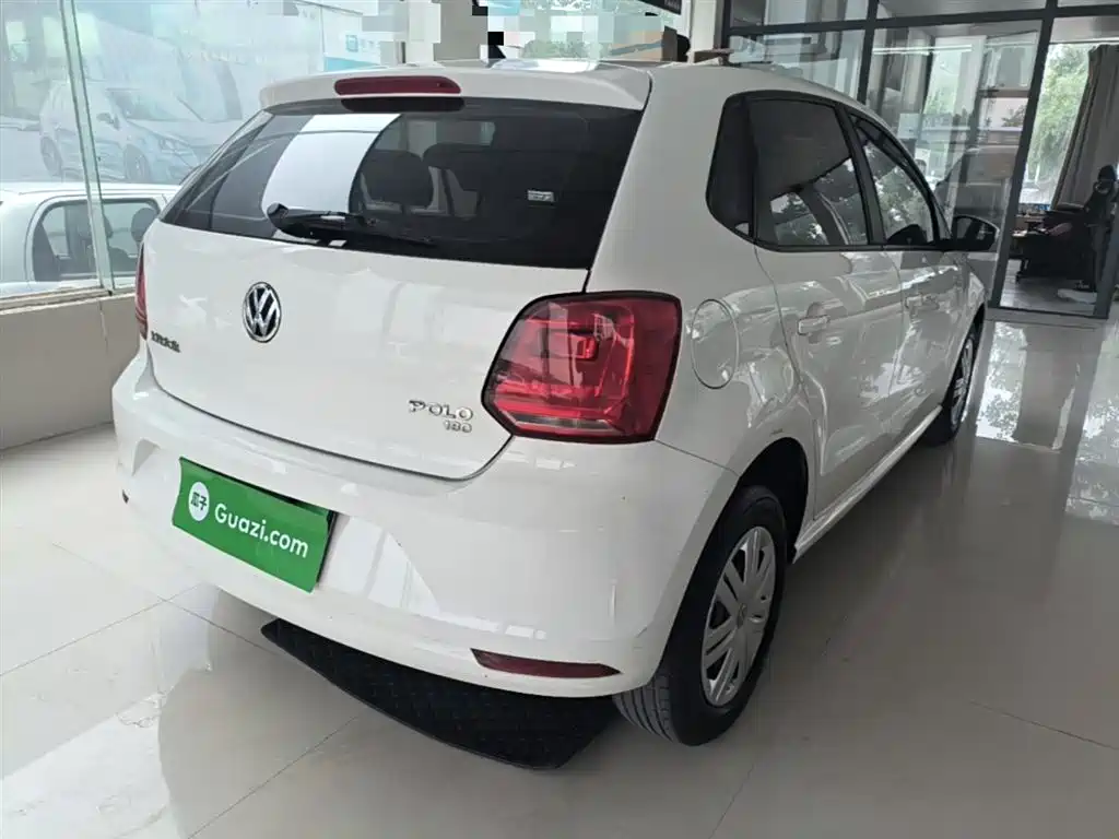 Volkswagen Polo 2018 1.5L Auto Safe Drive фото 7