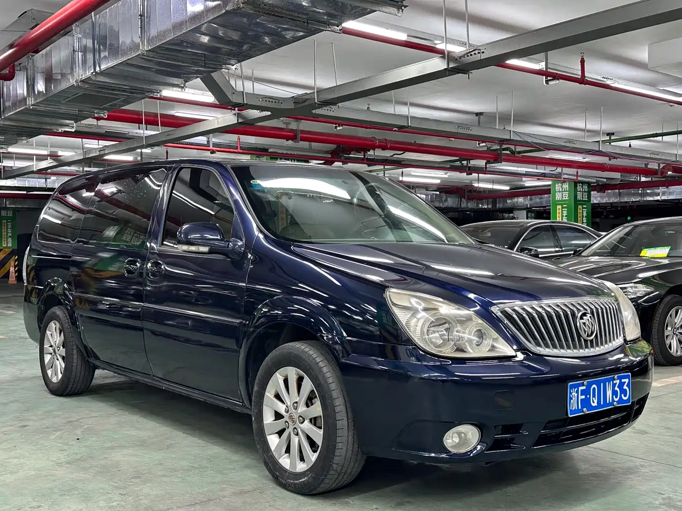 Buick GL8 2014 2.4L Classic Edition фото 3