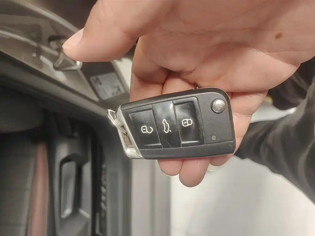 Volkswagen Bora 2019 1.5L Automatic Comfort Type фото 9