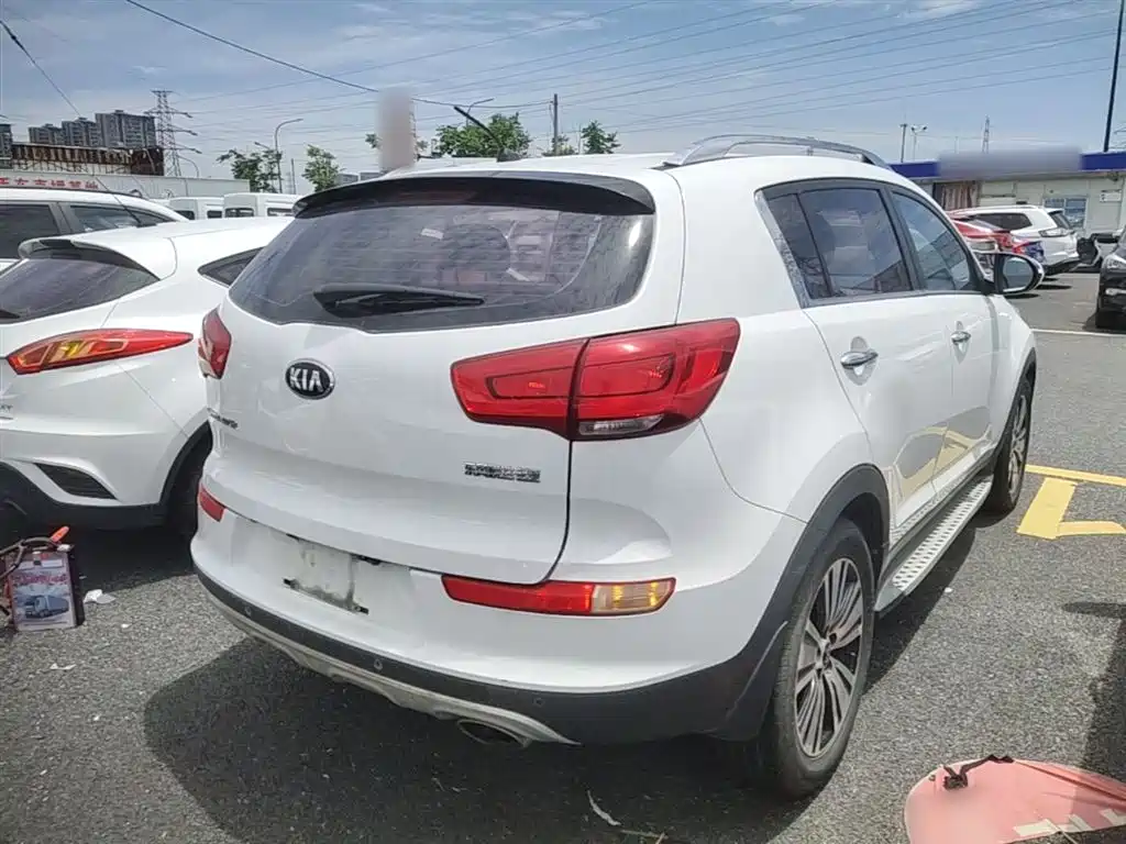 Kia Sportage 2015 2.0L Automatic 2WD GLS фото 7