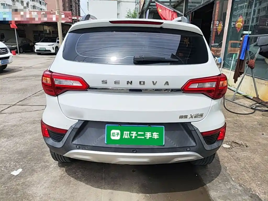 BAIC Senova X25 2017 2017 1.5L Auto Elite Navigation