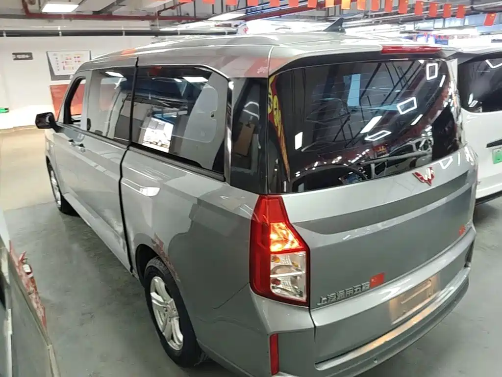 Фото 5 - Wuling Motors Wuling Journey