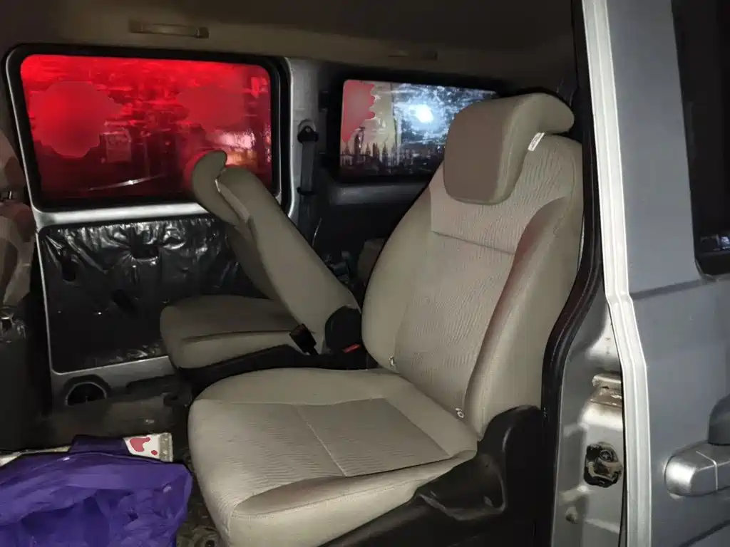 Wuling Motors Wuling Rongguang V 2017 2018 1.5L Standard
