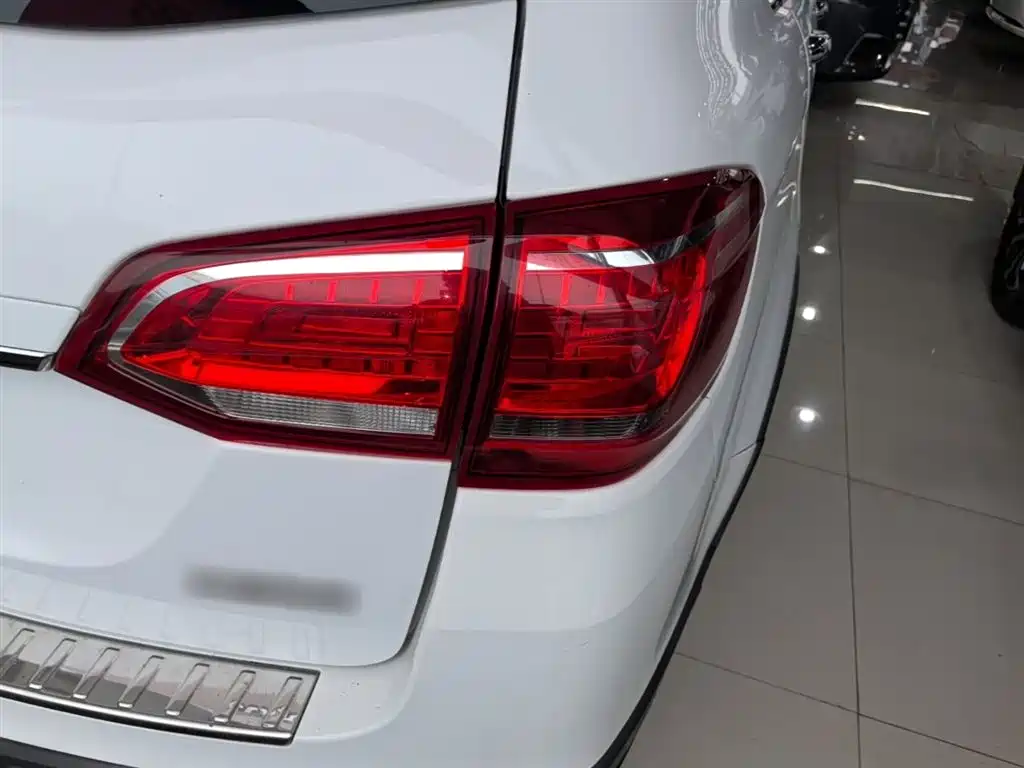 Haval H6 2017 Red Label Sport 1.5T Manual 2WD Elite фото 8