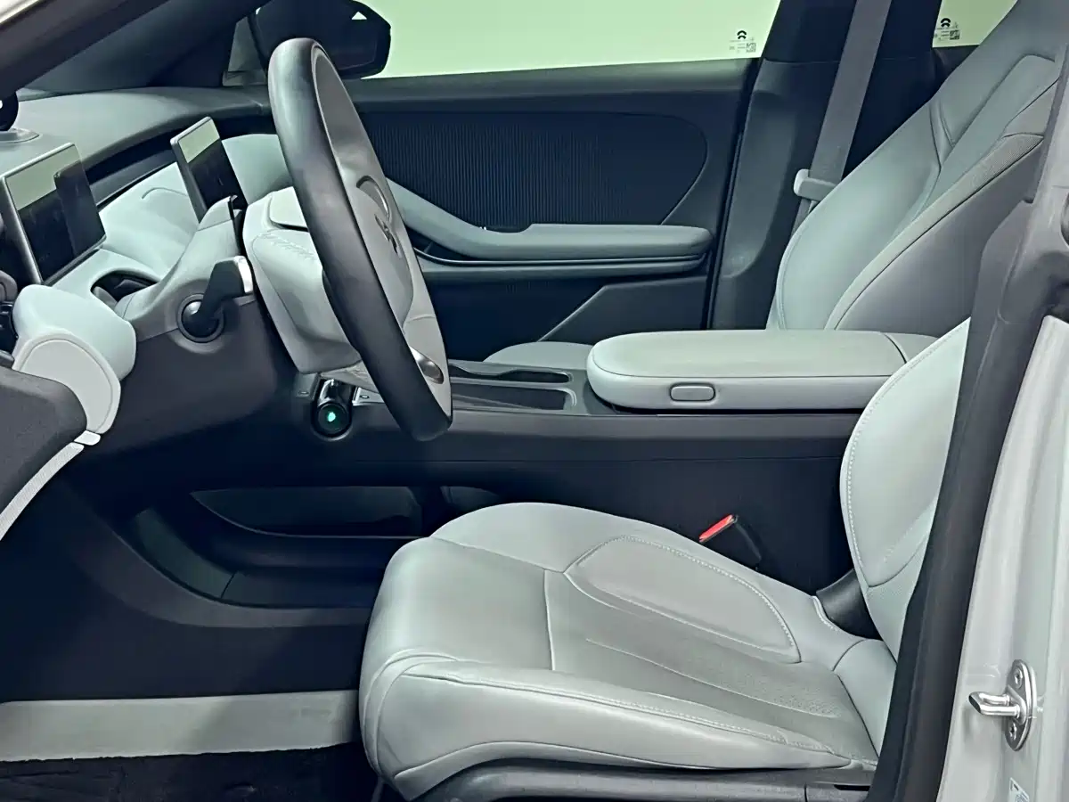 NIO ET5T 2025 2024 75kWh Touring