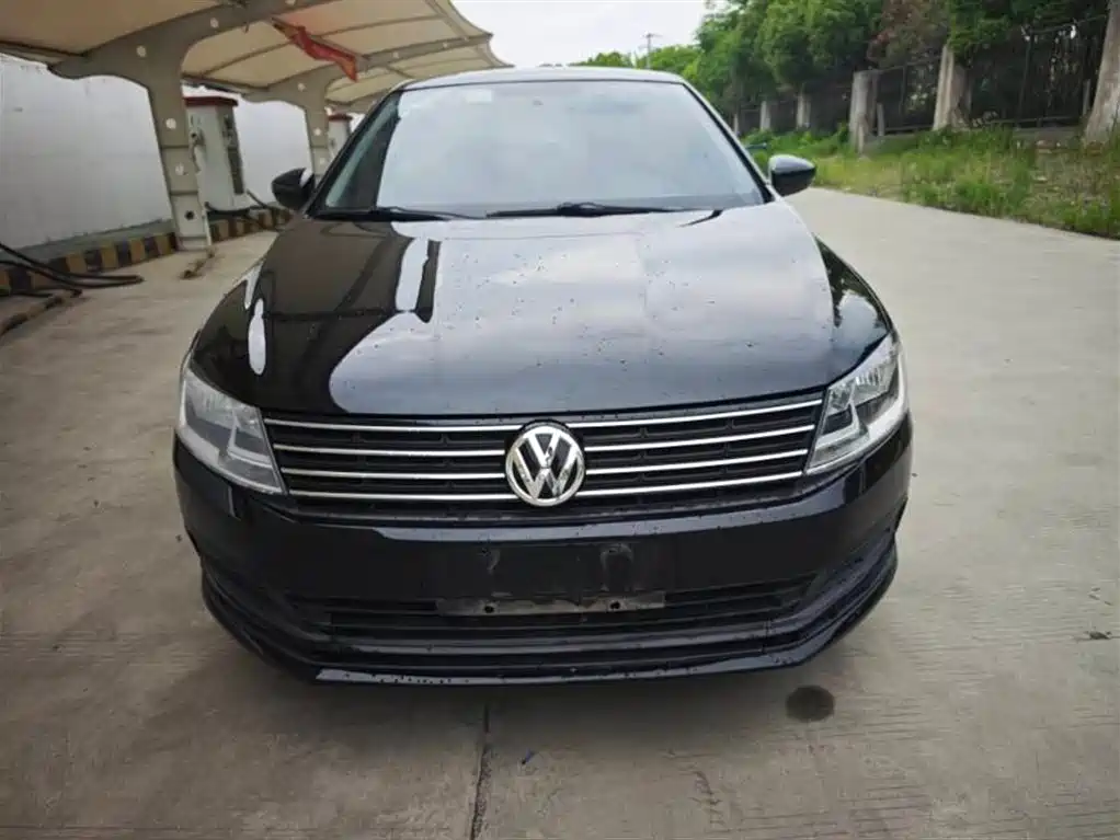 Volkswagen Lavida 2018 Classic 1.5L Automatic Trend China VI фото 2