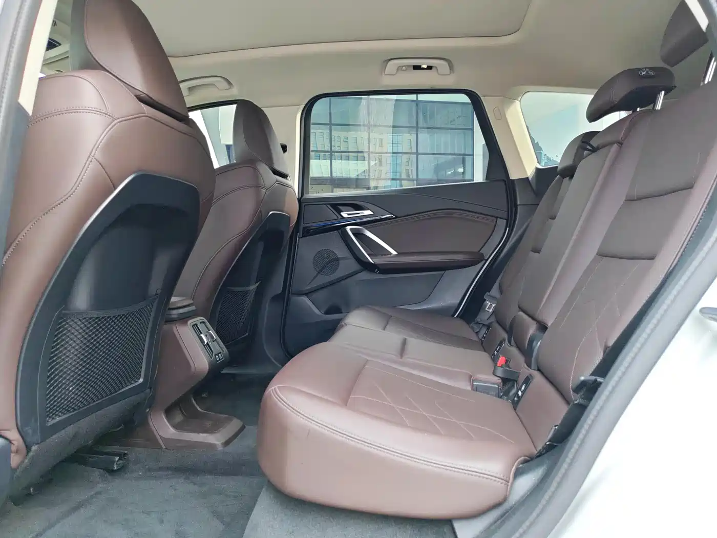 BMW iX1 2023 eDrive25L X Design Package фото 20