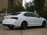 Photo 5 - Škoda Octavia