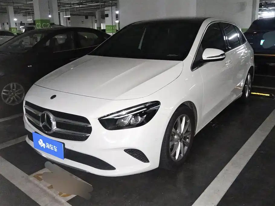Mercedes-Benz B-Class 2021 B 200 Fashion