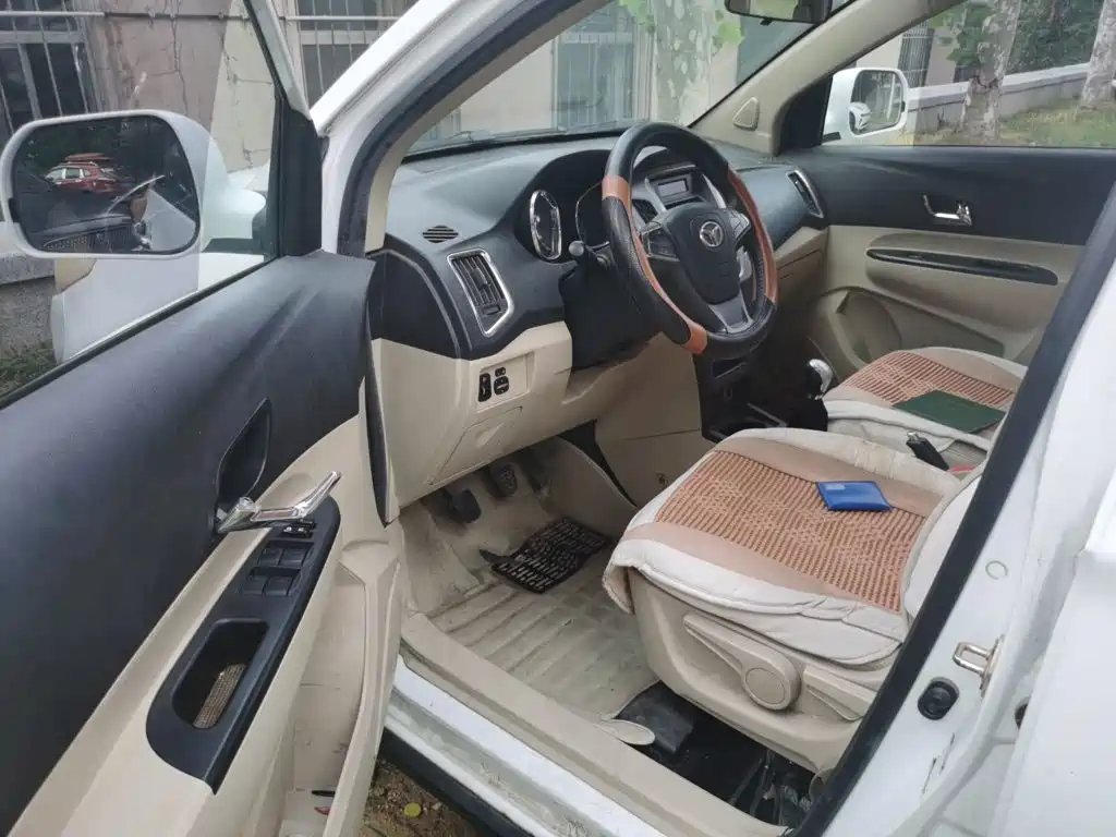 Weichai Yingzhi Enranger G3 2014 2014 1.5L Manual Luxury Edition