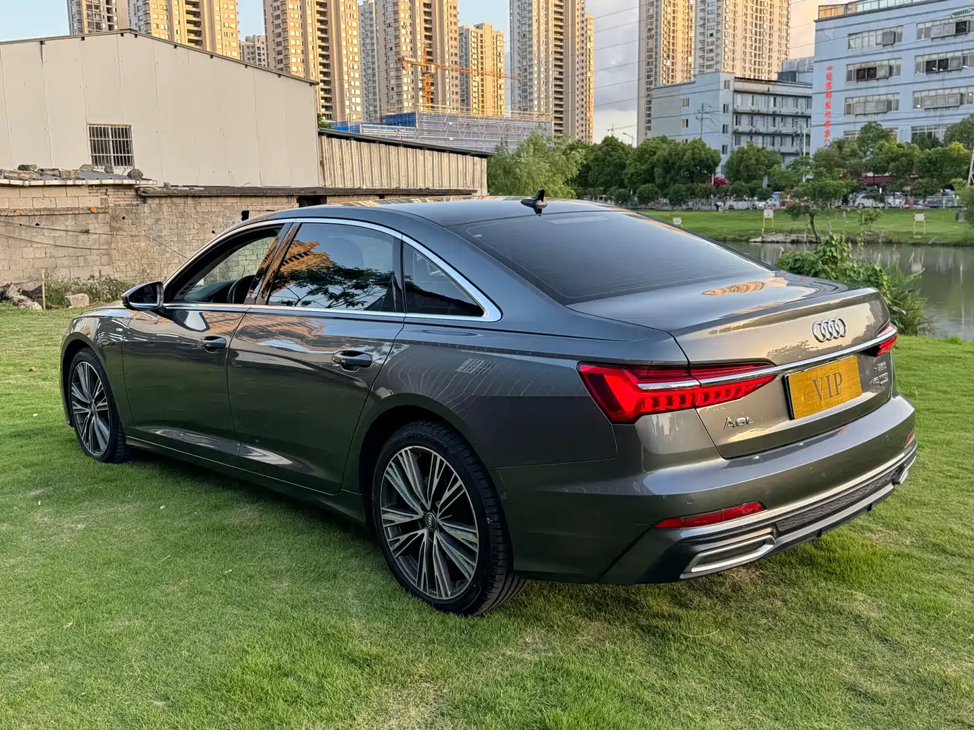 Audi A6L 2021 45 TFSI quattro Exclusive Sport фото 9