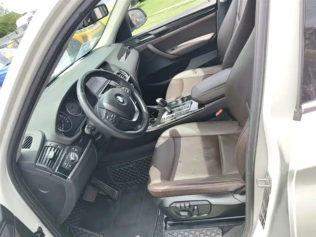 BMW X3 (Import) 2014 xDrive20i X Design Package фото 15