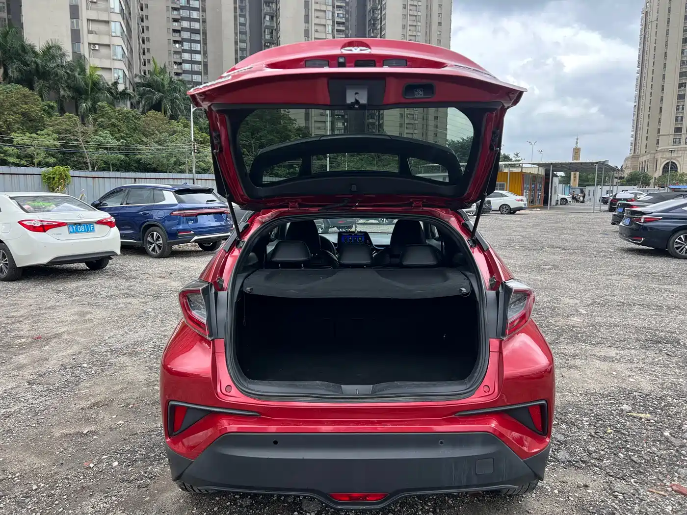 Toyota C-HR 2018 Model 2.0L Luxury Sunroof Version China V фото 7
