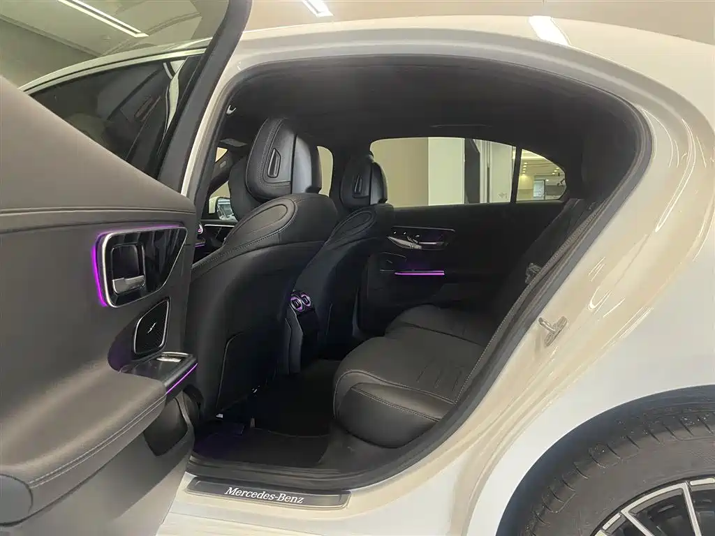 Mercedes-Benz C-Class 2024 Facelift C 260 L фото 18