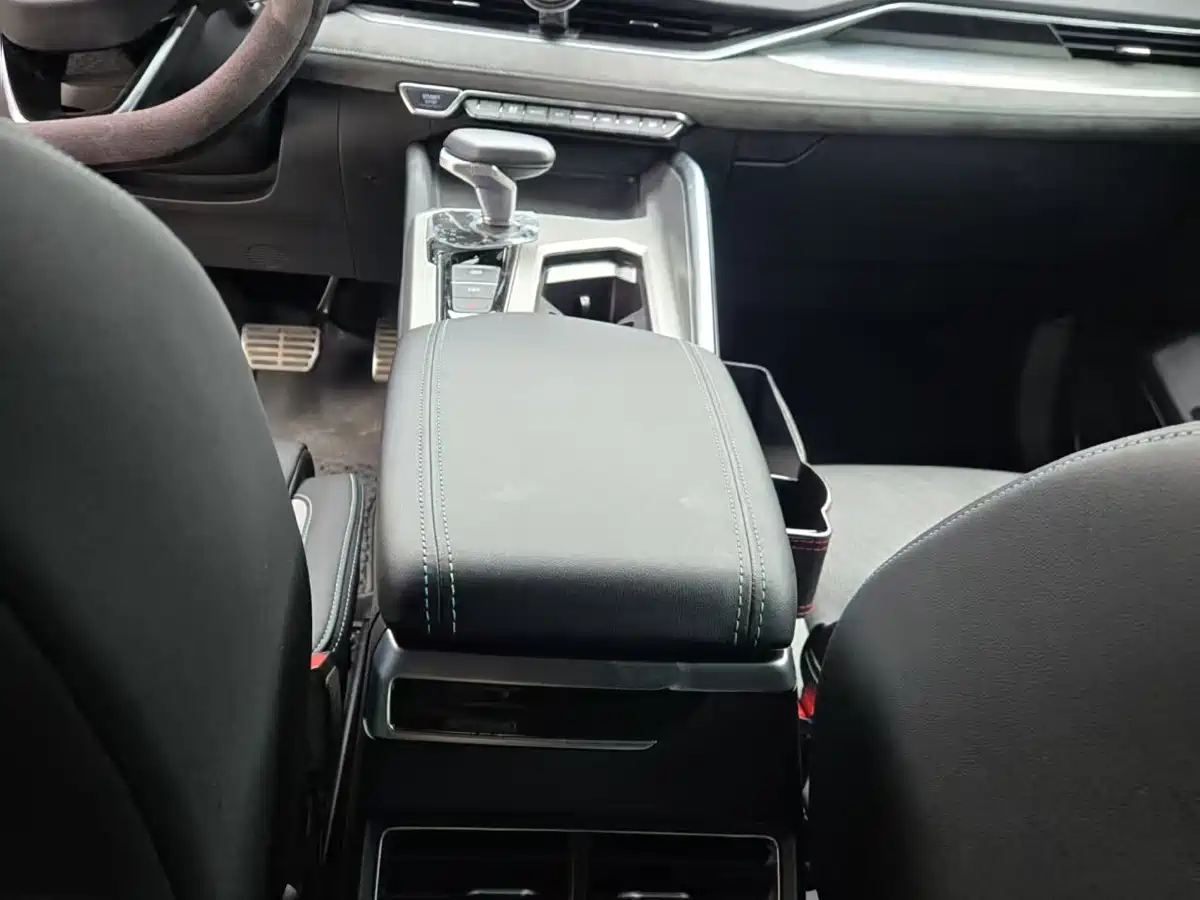 GEELY AUTOMOBILE XINGRUI